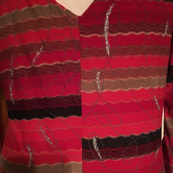 Express U Stretch Glitter Tunic Top plus size 1X - Picture 3 of 7